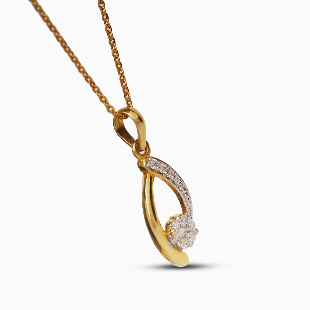 မျက်ဝန်းအကွေးစိန် | Eye Pendant