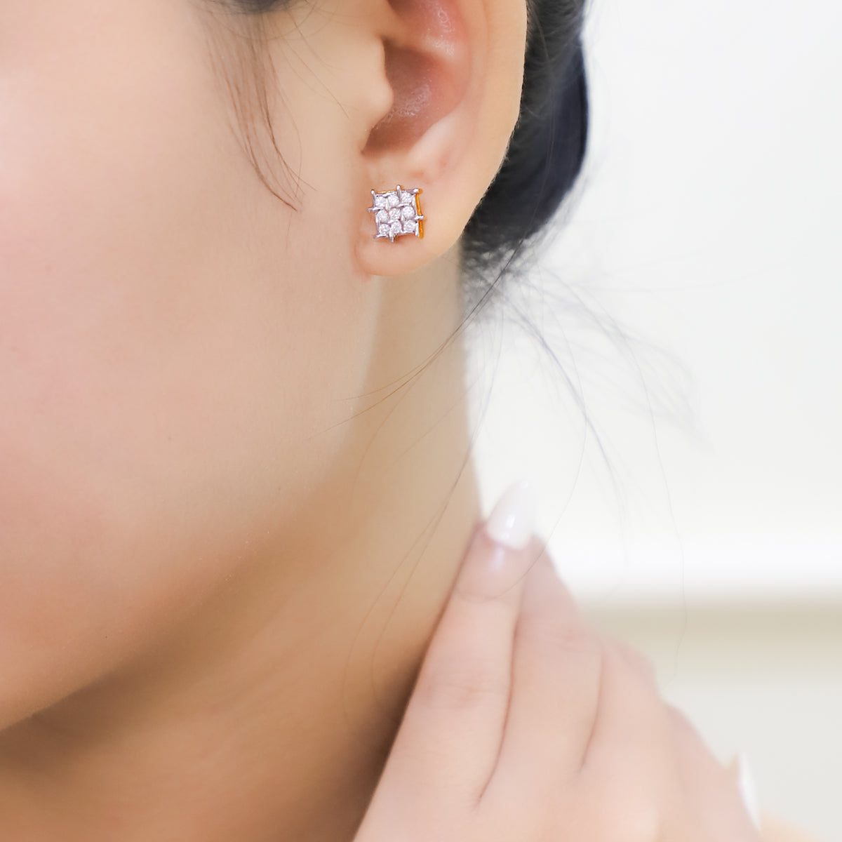 ကျူထရံစိန် | Tapestry Earrings